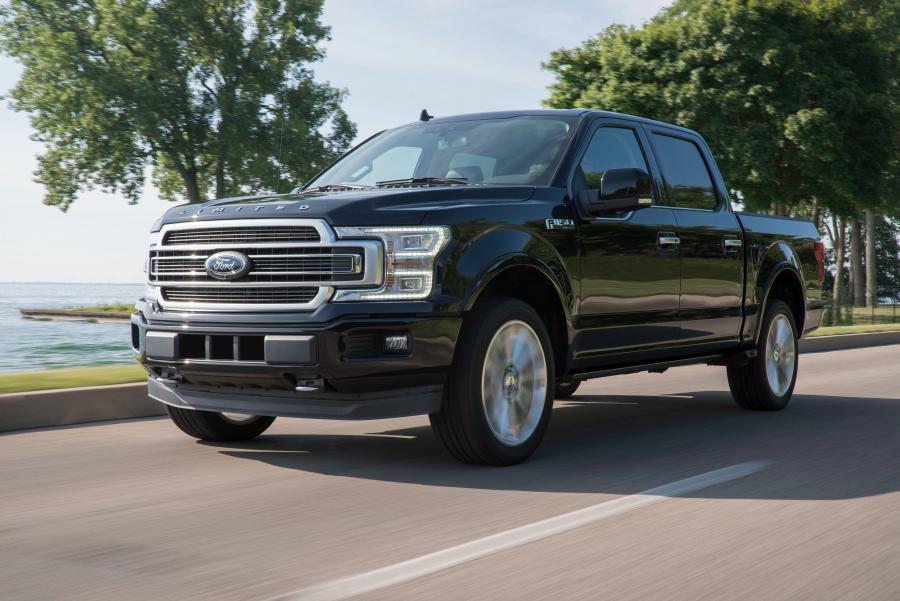  Ford F-150 Limited SuperCrew 2018 года  (фото 3 из 59)